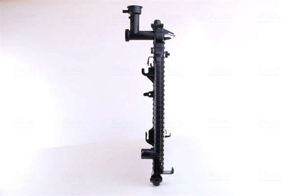 Radiateur, refroidissement du moteur NISSENS 61032
