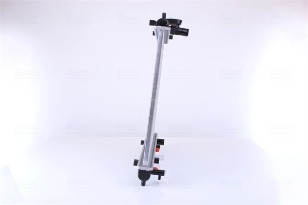 Radiateur, refroidissement du moteur NISSENS 617402