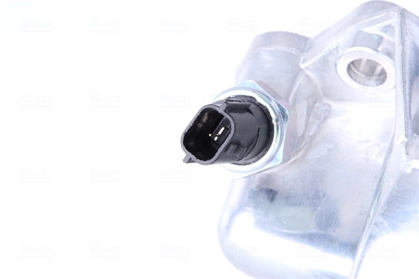 Radiateur d'huile NISSENS 91338