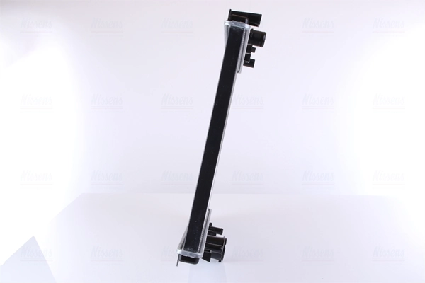 Radiateur, refroidissement du moteur NISSENS 63702