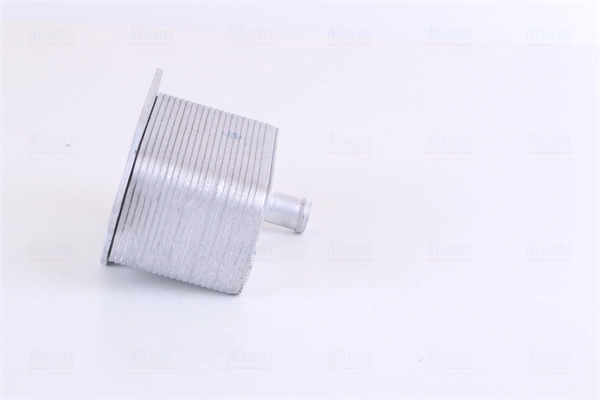 Radiateur d'huile NISSENS 90905