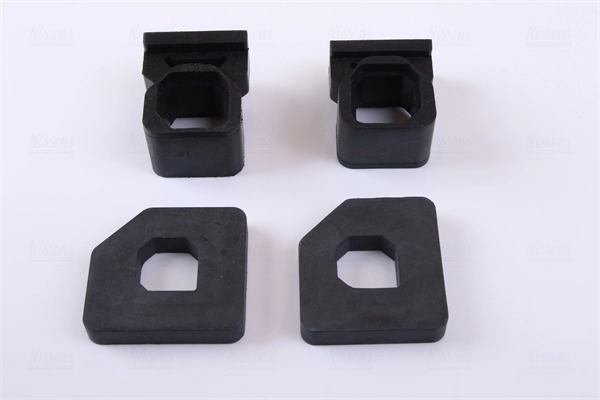 Radiateur, refroidissement du moteur NISSENS 61040