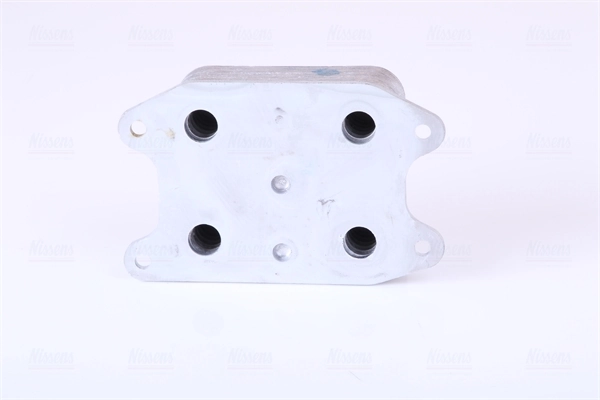 Radiateur d'huile NISSENS 90810