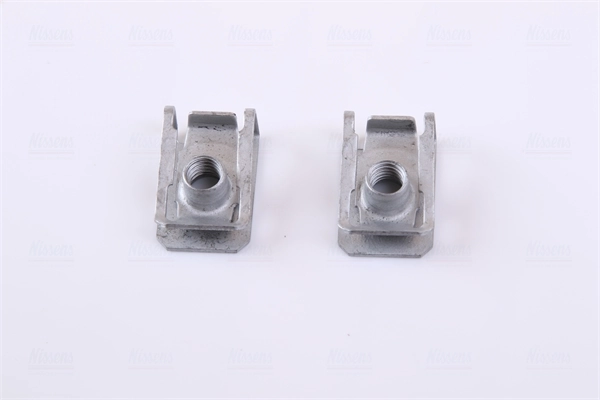 Radiateur, refroidissement du moteur NISSENS 68000A