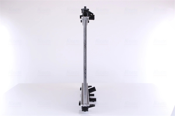 Radiateur, refroidissement du moteur NISSENS 606707