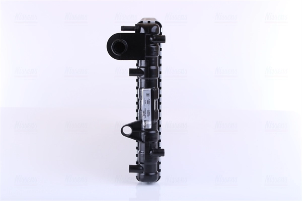 Radiateur, refroidissement du moteur NISSENS 61785