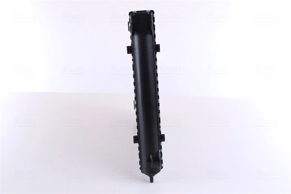 Radiateur, refroidissement du moteur NISSENS 651631