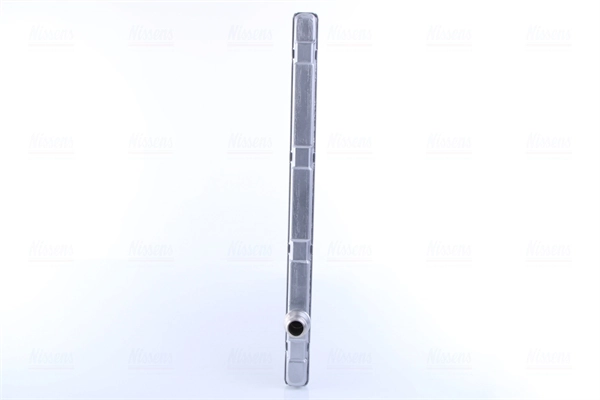 Radiateur, refroidissement du moteur NISSENS 606327