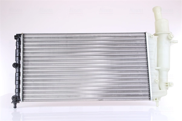 Radiateur, refroidissement du moteur NISSENS 61799