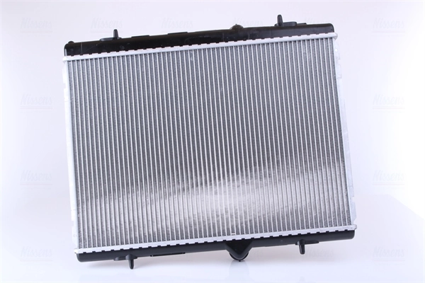 Radiateur, refroidissement du moteur NISSENS 636029