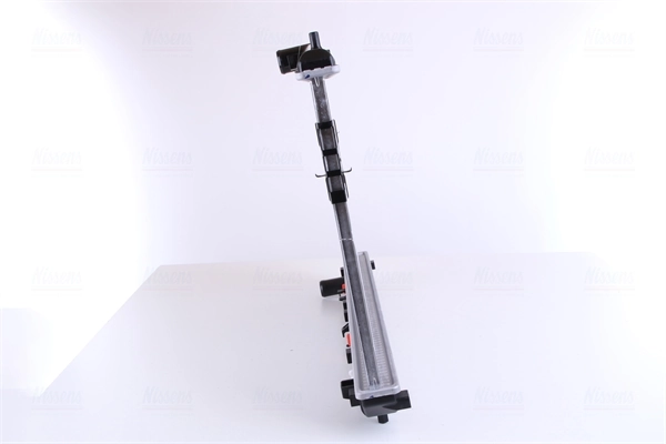 Radiateur, refroidissement du moteur NISSENS 61634