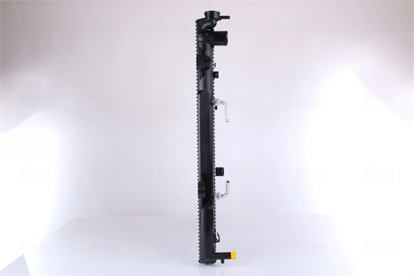 Radiateur, refroidissement du moteur NISSENS 646818