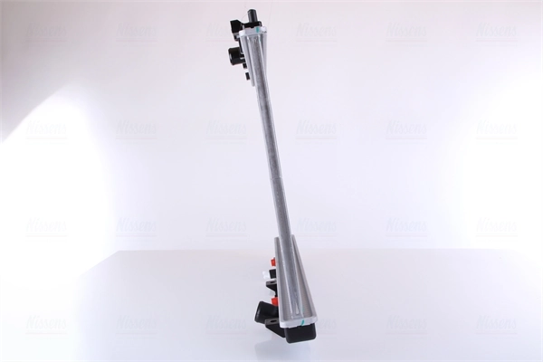 Radiateur, refroidissement du moteur NISSENS 63345