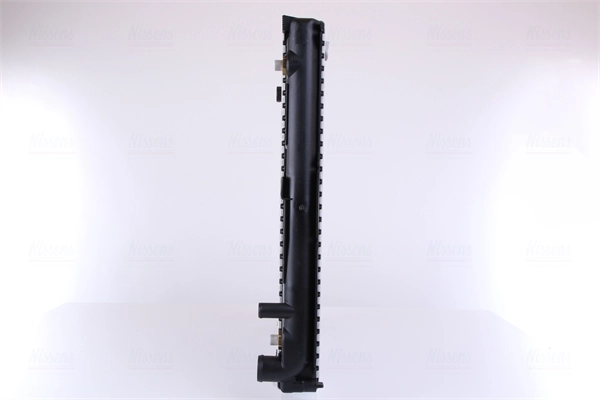 Radiateur, refroidissement du moteur NISSENS 62699A