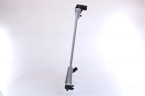 Radiateur, refroidissement du moteur NISSENS 68181A