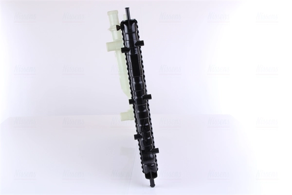 Radiateur, refroidissement du moteur NISSENS 61808