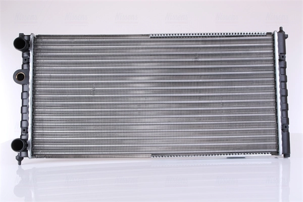 Radiateur, refroidissement du moteur NISSENS 67308