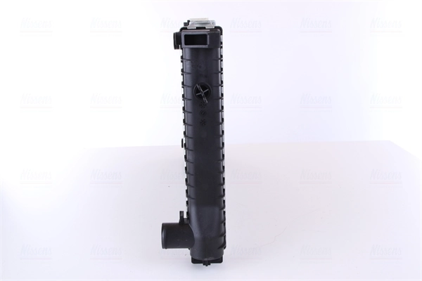 Radiateur, refroidissement du moteur NISSENS 60735A
