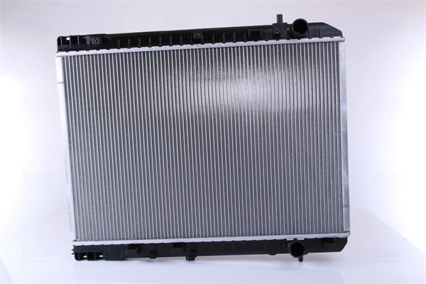 Radiateur, refroidissement du moteur NISSENS 666230