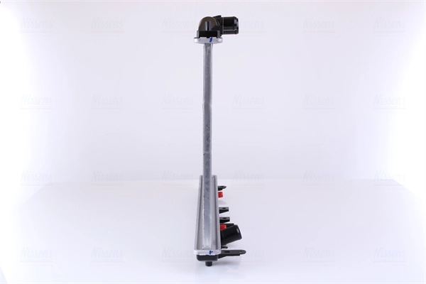 Radiateur, refroidissement du moteur NISSENS 68141