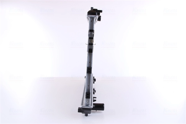 Radiateur, refroidissement du moteur NISSENS 61633