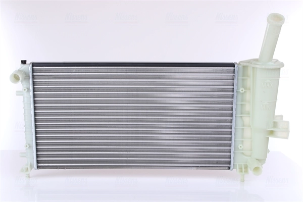 Radiateur, refroidissement du moteur NISSENS 617858