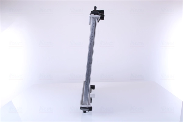 Radiateur, refroidissement du moteur NISSENS 61742A