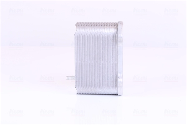 Radiateur d'huile NISSENS 90938