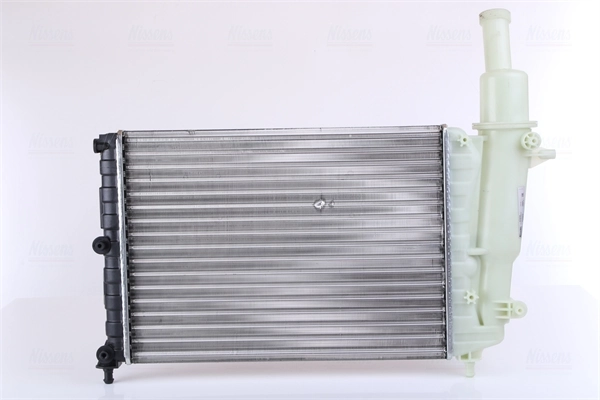 Radiateur, refroidissement du moteur NISSENS 61856