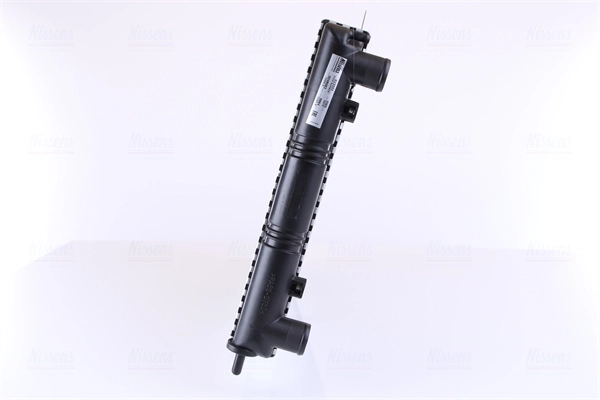 Radiateur, refroidissement du moteur NISSENS 623553