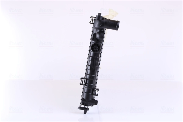 Radiateur, refroidissement du moteur NISSENS 63521A