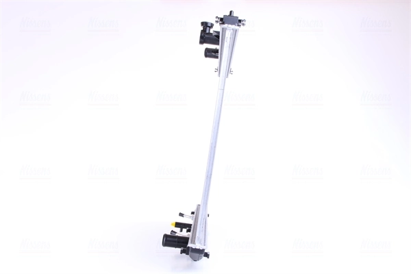 Radiateur, refroidissement du moteur NISSENS 606695