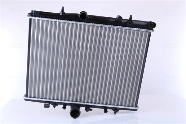 Radiateur, refroidissement du moteur NISSENS 63705A