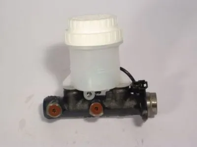 Maître-cylindre de frein AISIN MM-063
