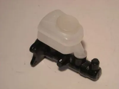 Maître-cylindre de frein AISIN BMT-244