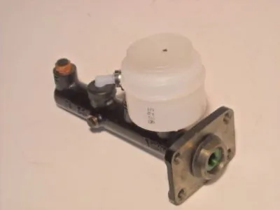 Maître-cylindre de frein AISIN BMT-085