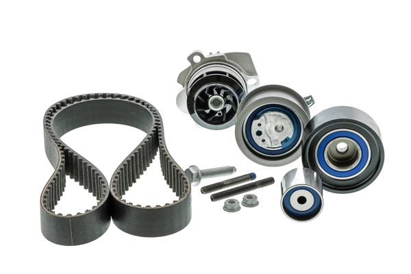 Pompe à eau + kit de courroie crantée AISIN TKVG-7010