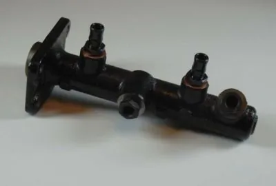 Maître-cylindre de frein AISIN BMT-215