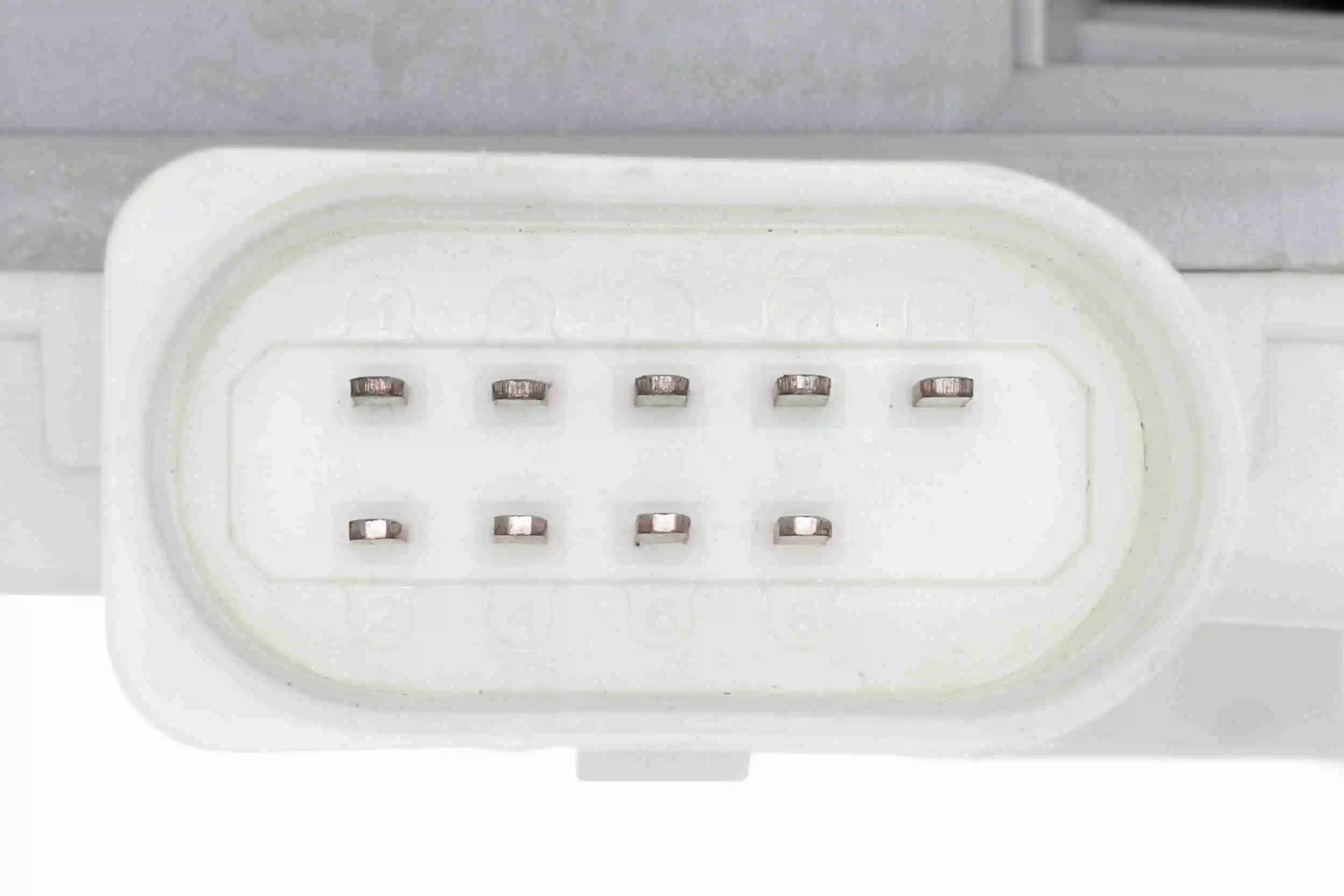 Serrure de porte VEMO V10-85-2377