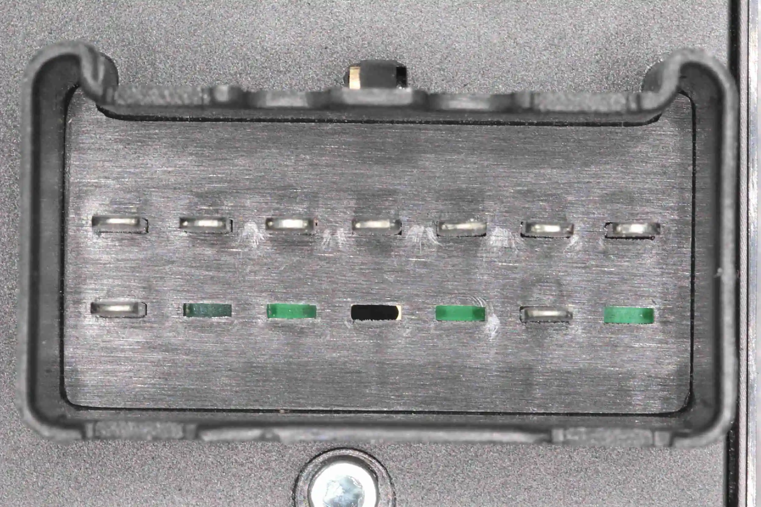 Interrupteur, lève-vitre VEMO V33-73-0016