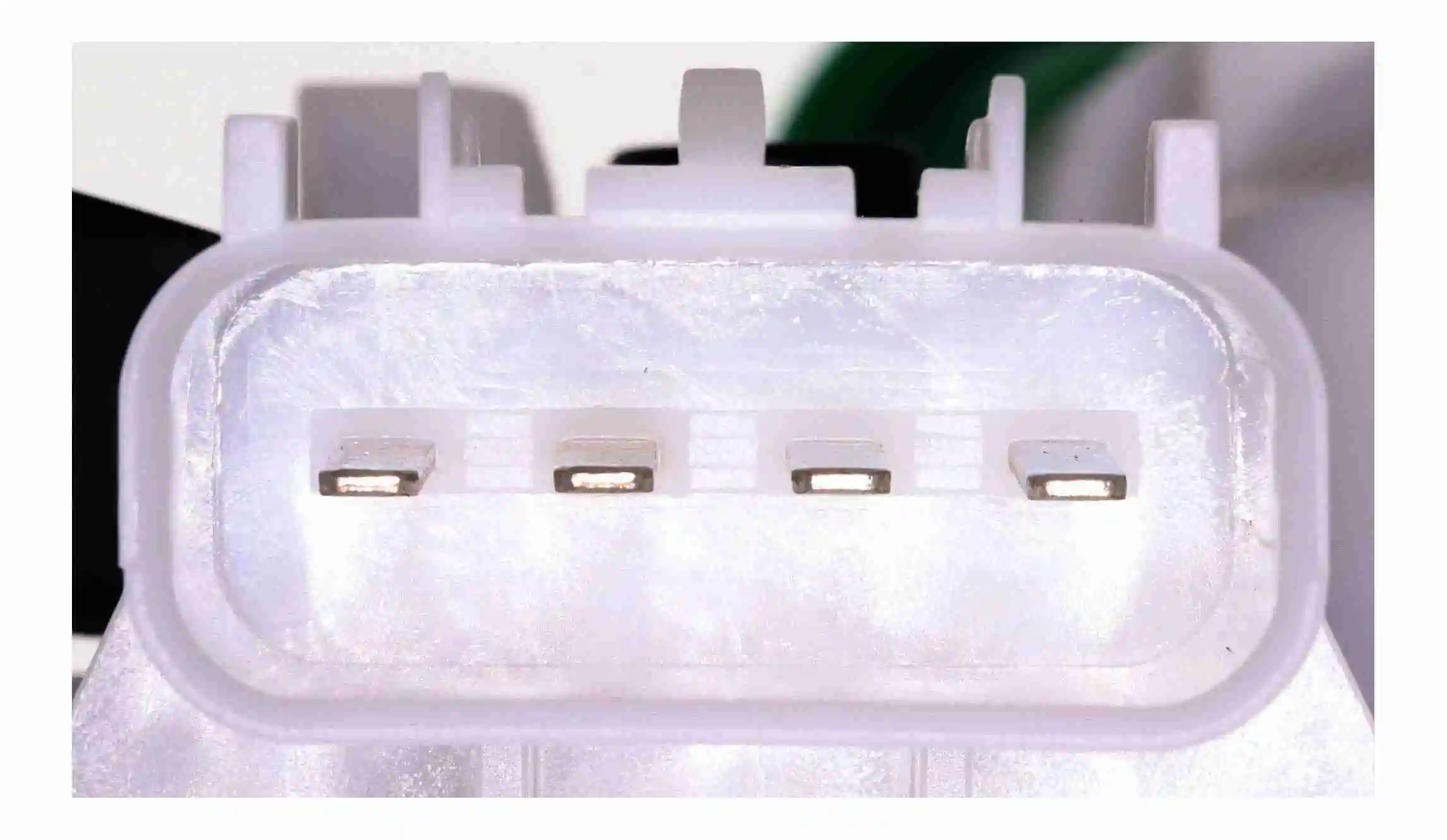 Pompe à carburant VEMO V51-09-0043