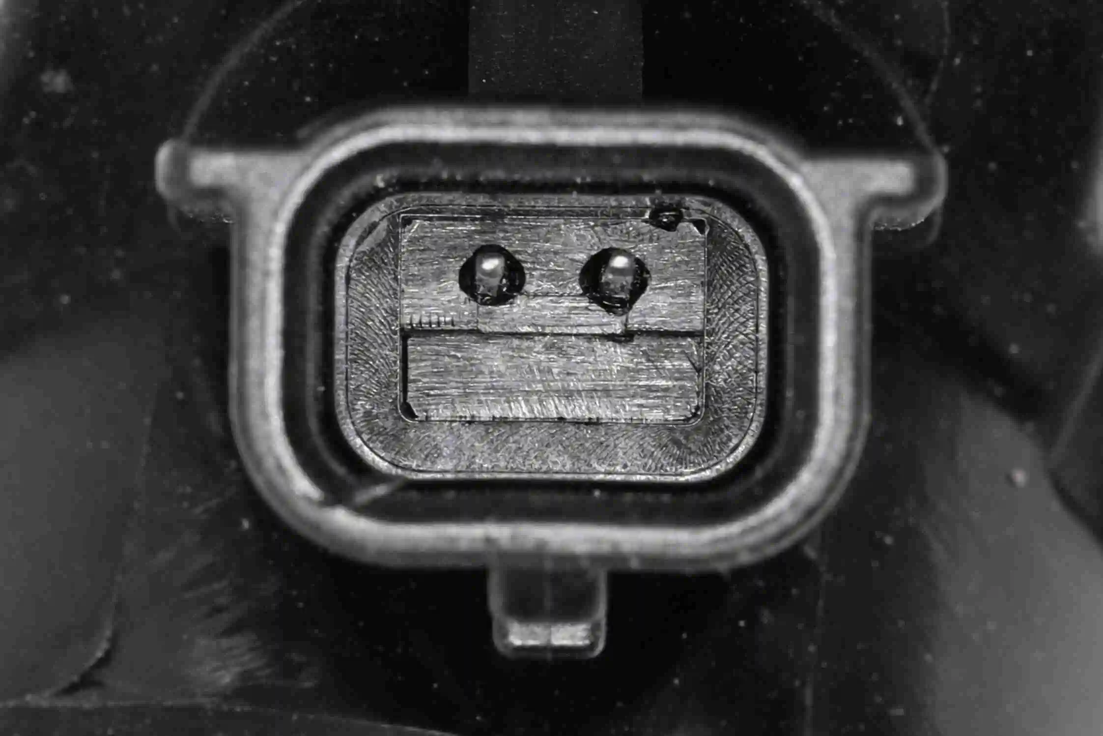 Boîtier du thermostat VEMO V30-99-0005