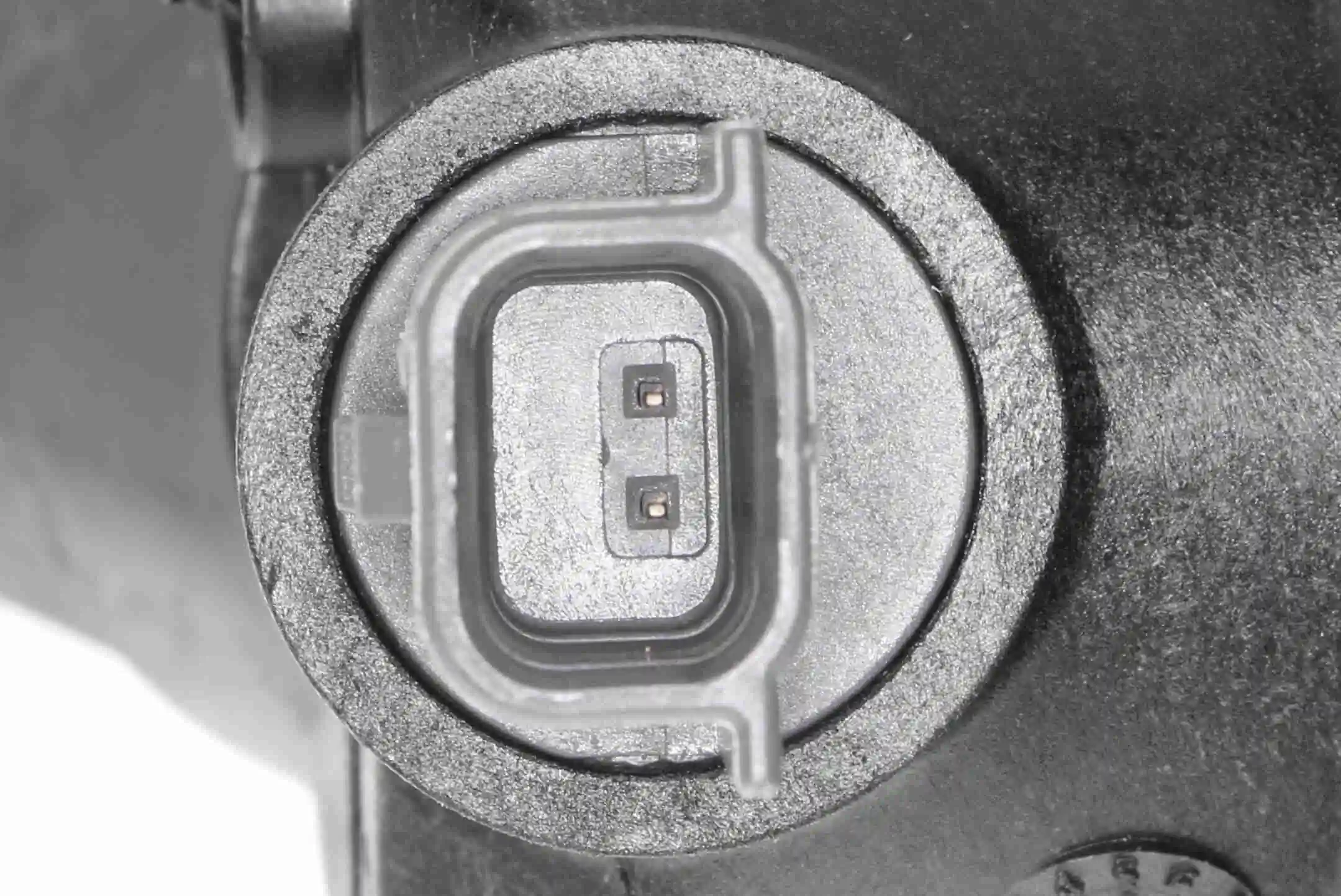 Boîtier du thermostat VEMO V30-99-0203