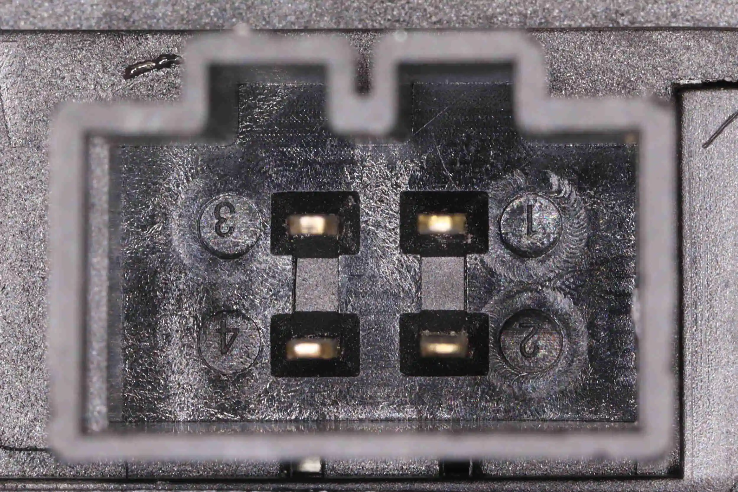 Serrure de hayon VEMO V10-85-2352