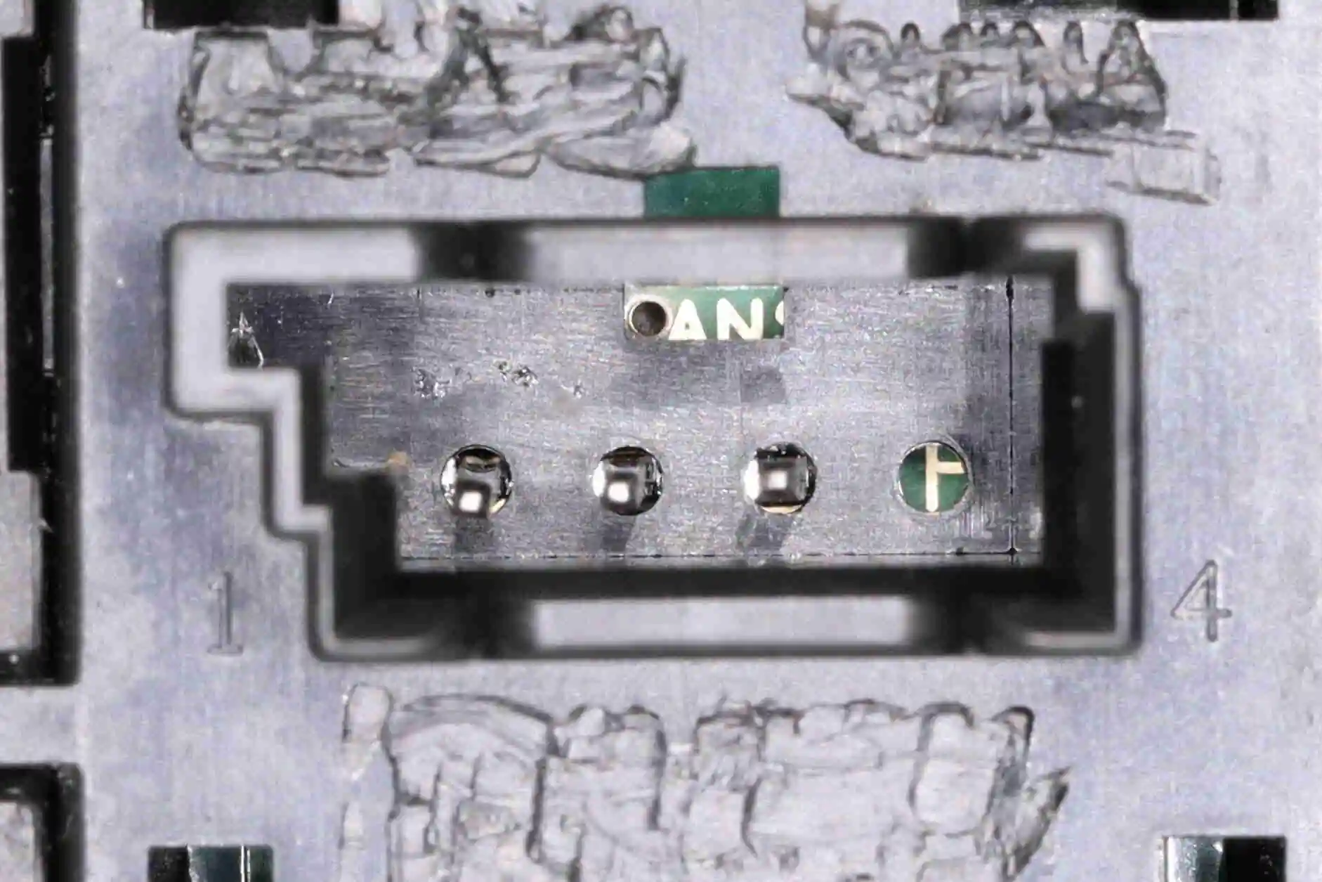 Interrupteur, lève-vitre VEMO V20-73-0094