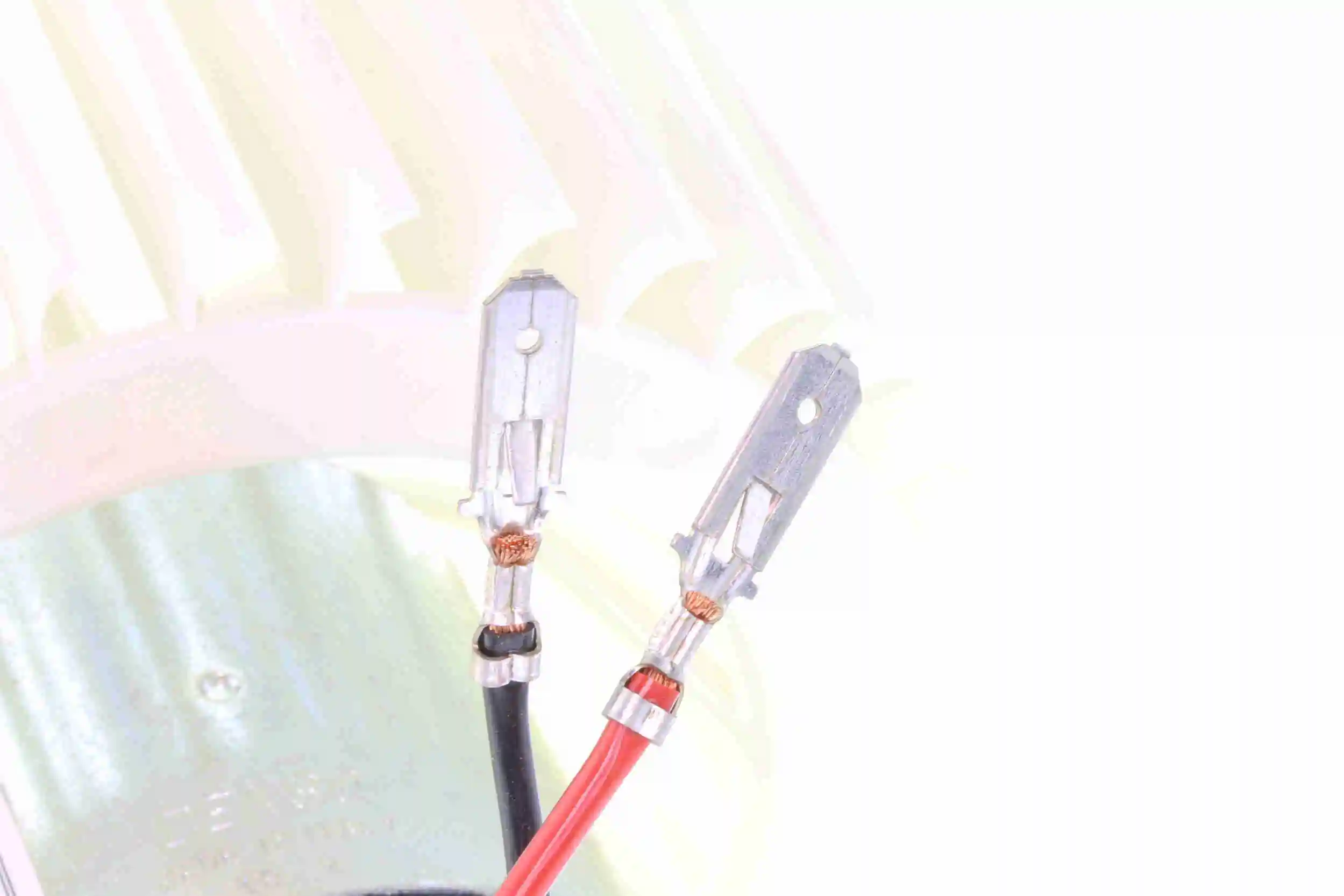 Pulseur d'air habitacle VEMO V24-03-1331