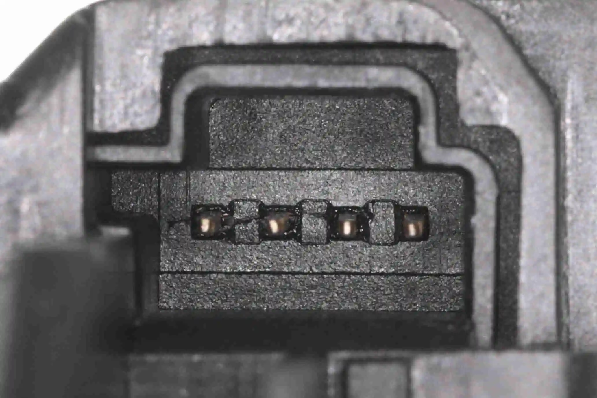 Serrure de hayon VEMO V30-85-0143