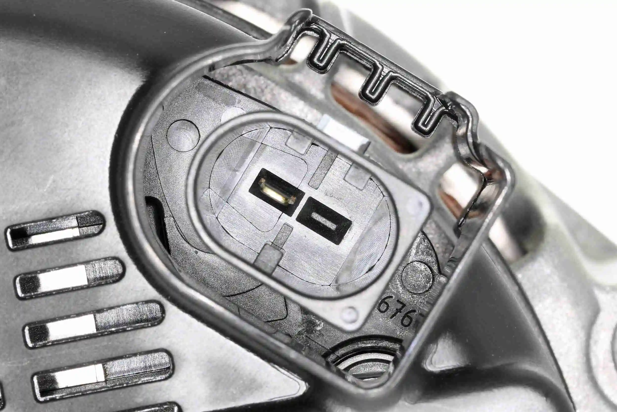 Alternateur VEMO V30-13-50036