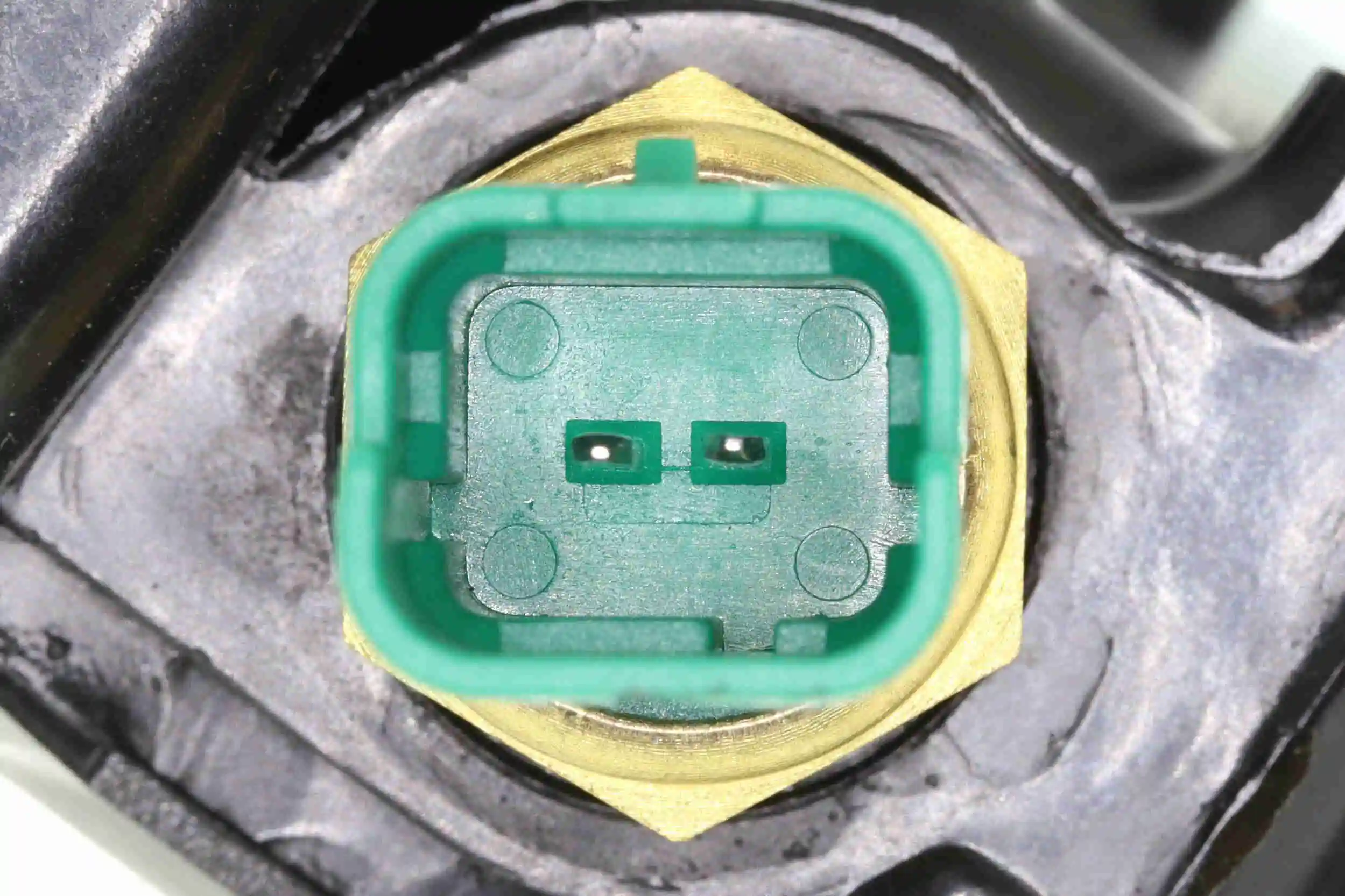 Boîtier du thermostat VEMO V22-99-0021