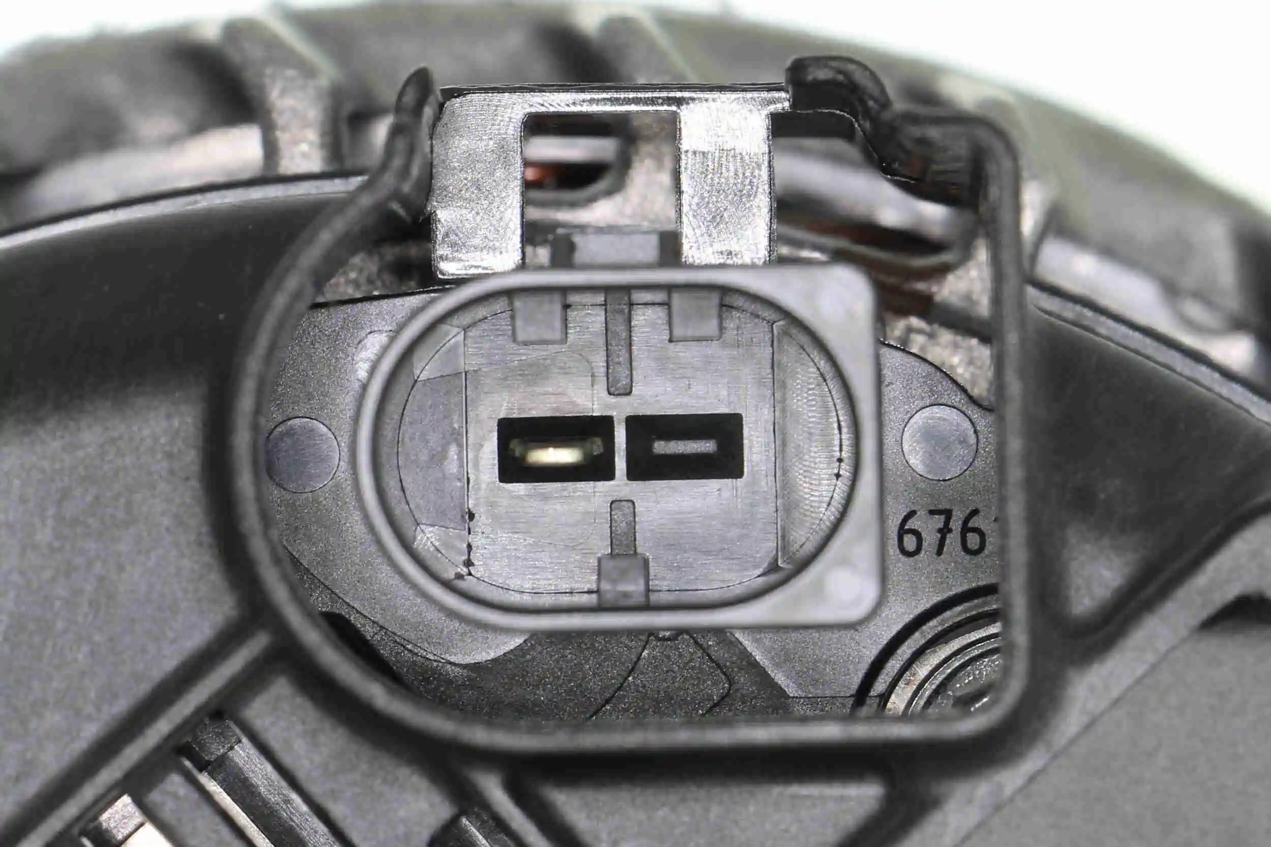 Alternateur VEMO V30-13-50033